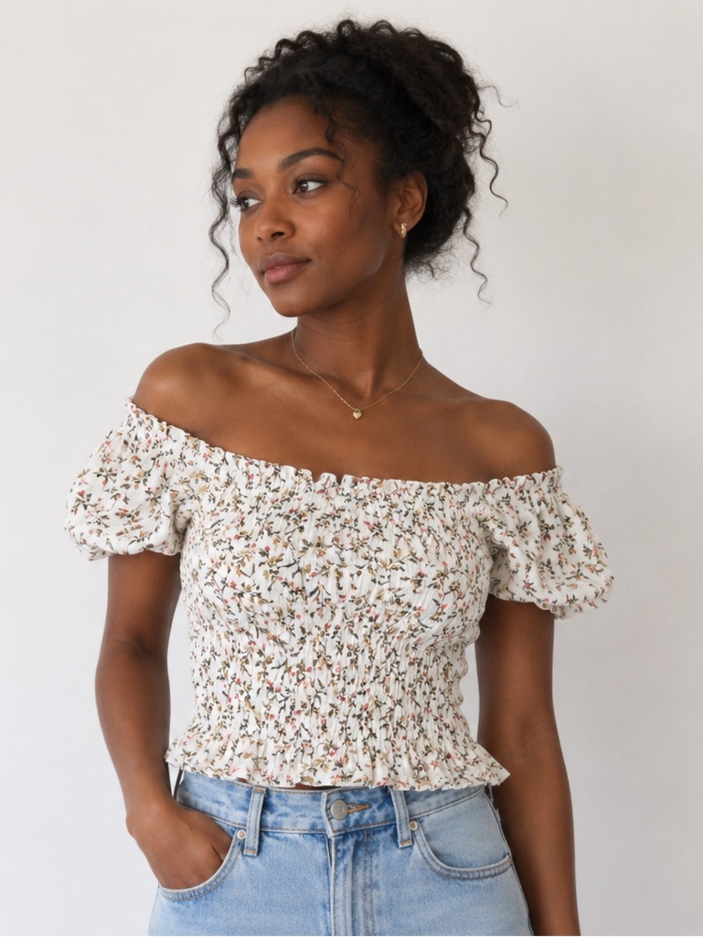 2/$20 Abercrombie & Fitch Off Shoulder White Floral Smocked Fitted Blouse